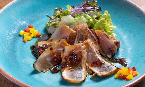 本マグロ脳天炙り~生レバ仕立て~<